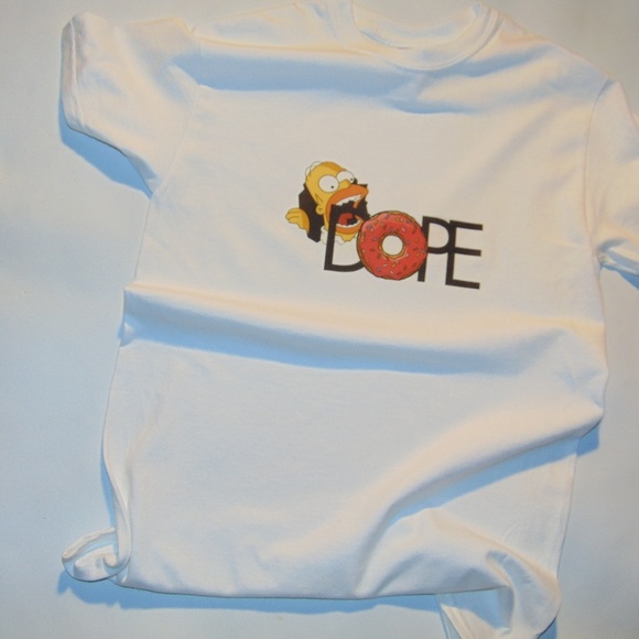🆕Simpson’s dope white T - Picture 2 of 4